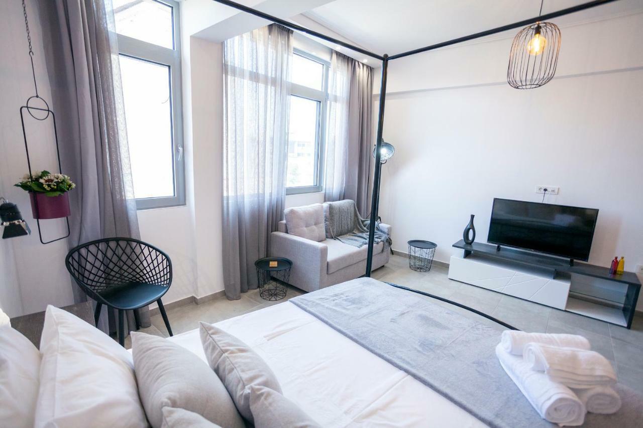 Aristophanes Luxury Flat Psyrri Square Lägenhet Aten Exteriör bild